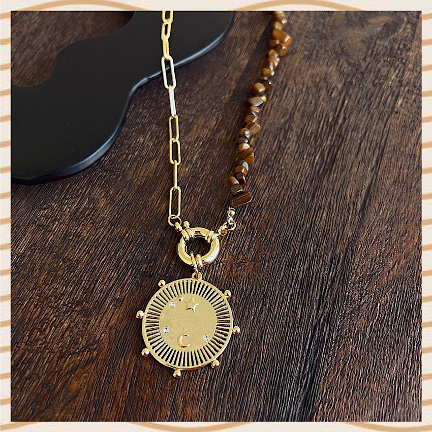 Star moon necklace