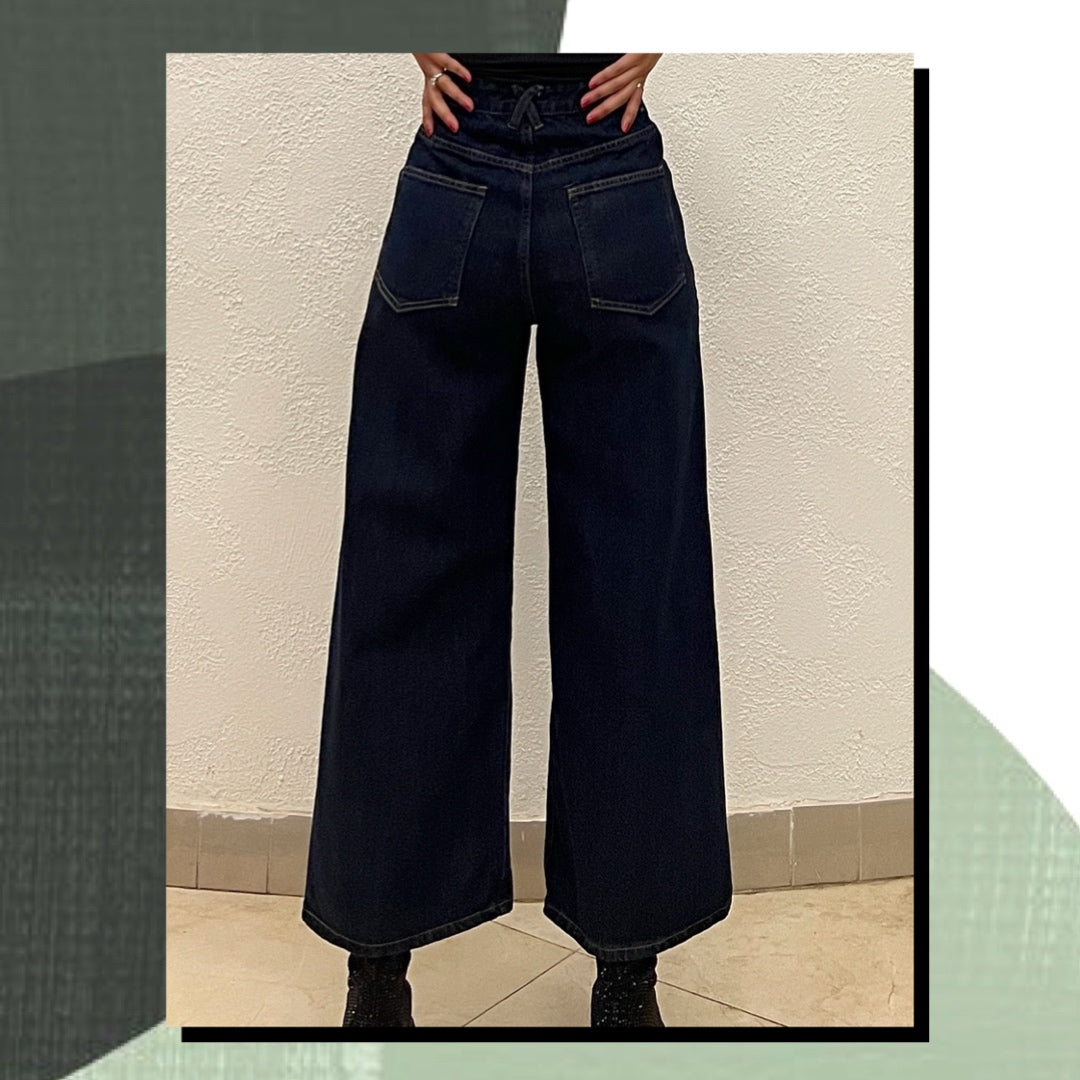 Dark Jeans with big pocket