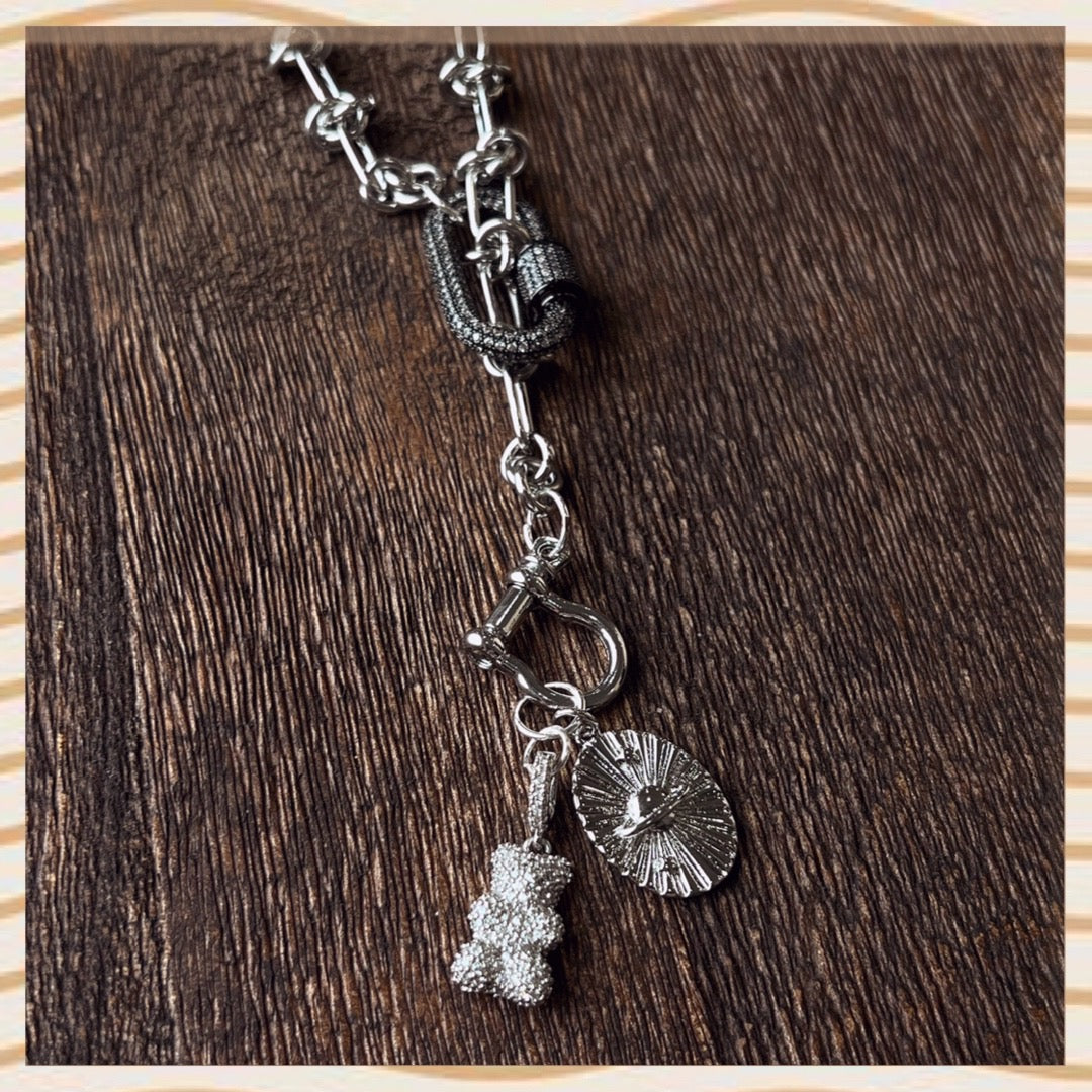 Elienbear necklace