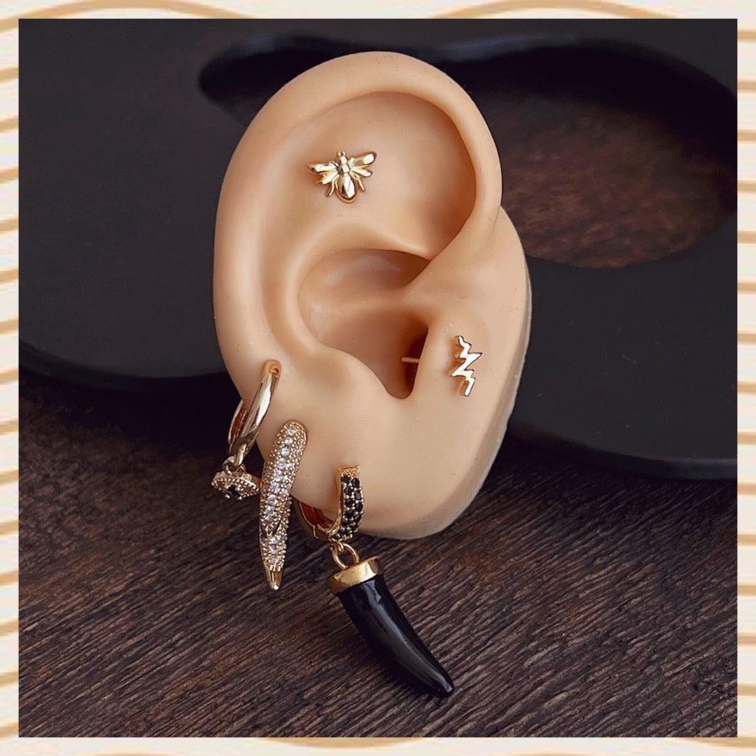 Eye B earring
