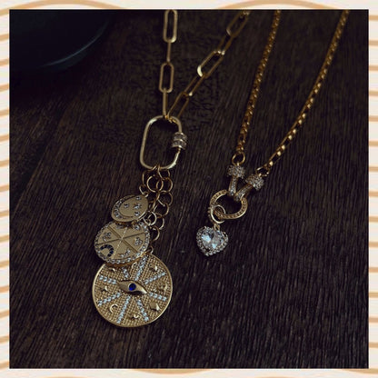 Triple round necklace