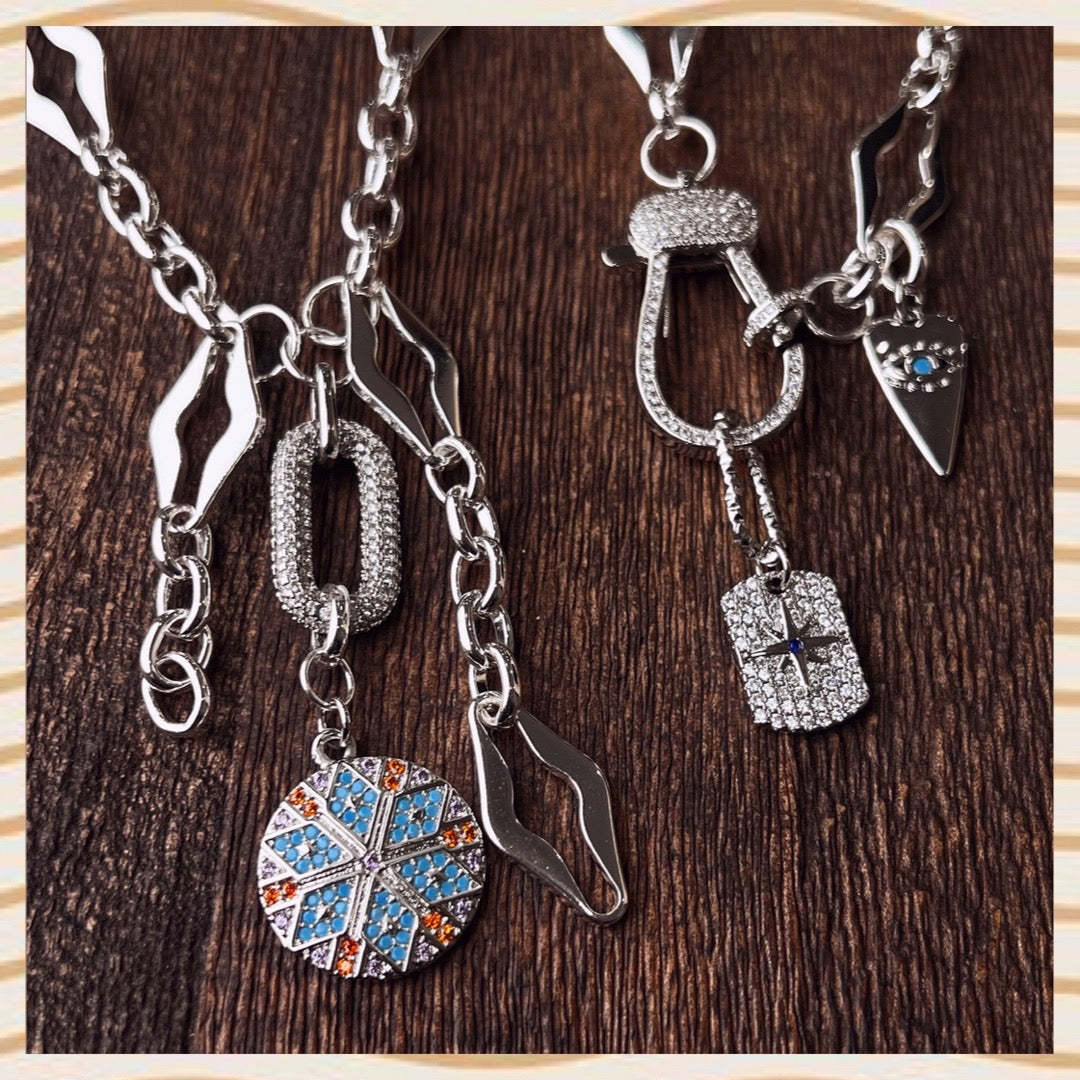LUB0 necklace