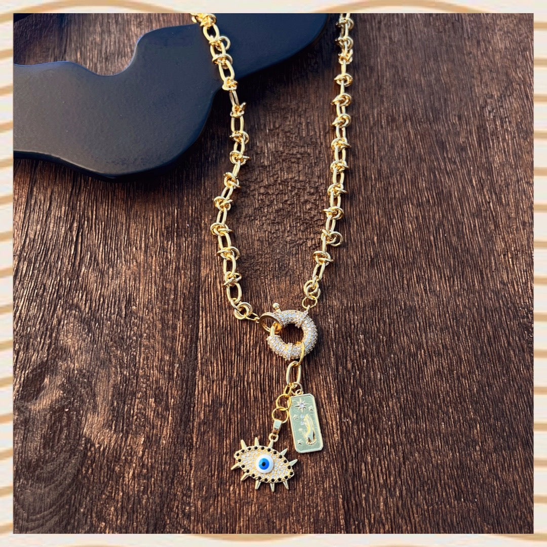 WEHand necklace