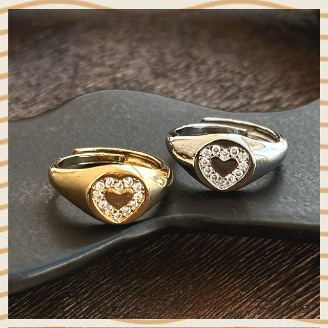 sHeart0Crystal ring